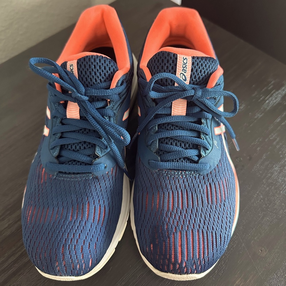 ASICS everyday comfort gel pulse sz7.5